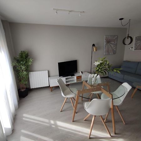 Eh - Apartamentos Heroismo Zaragoza Kültér fotó