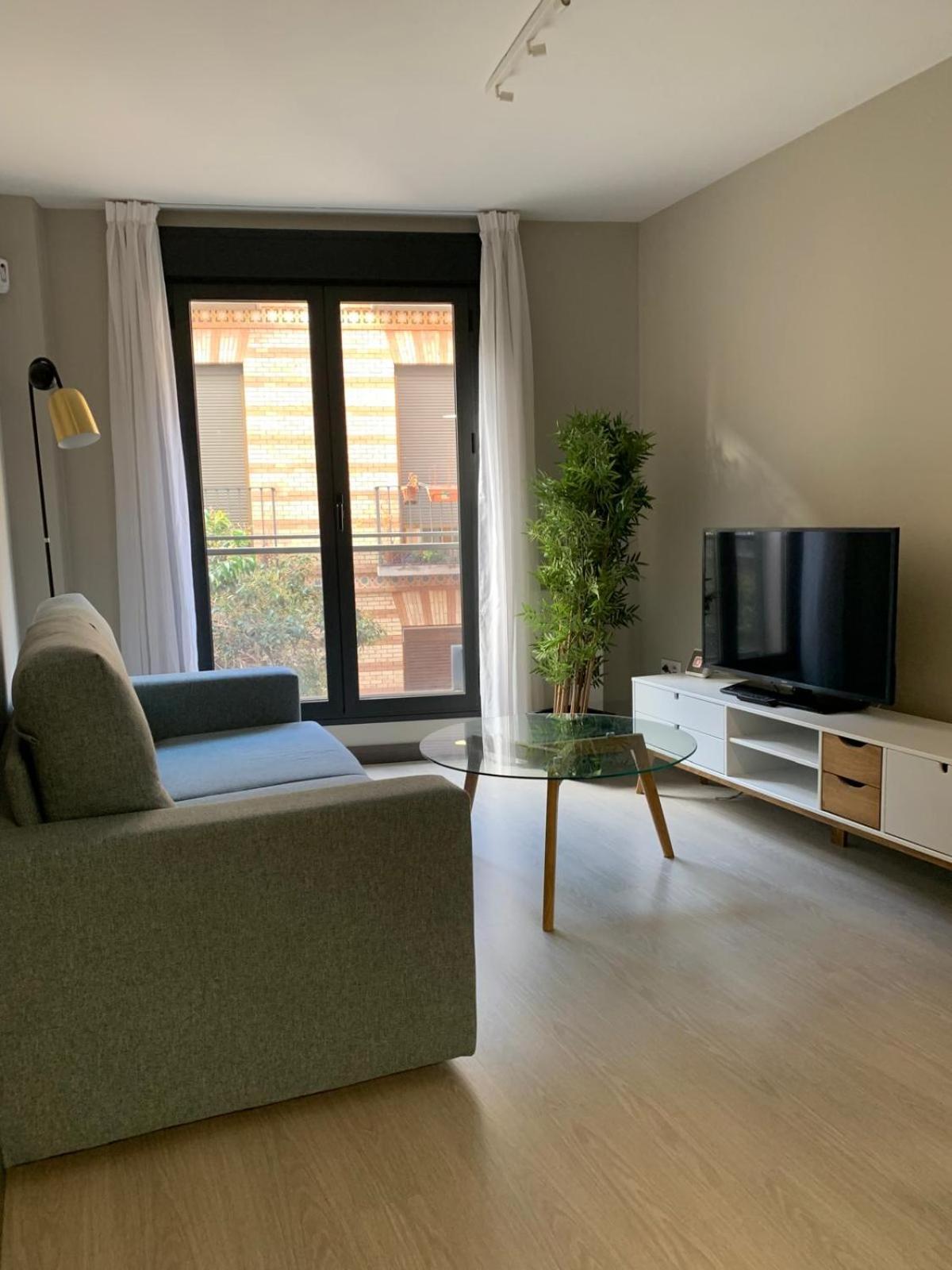 Eh - Apartamentos Heroismo Zaragoza Kültér fotó