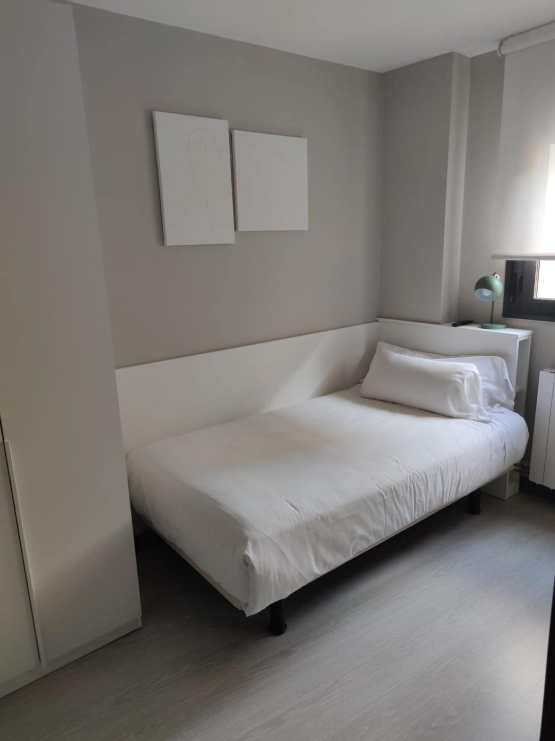 Eh - Apartamentos Heroismo Zaragoza Kültér fotó